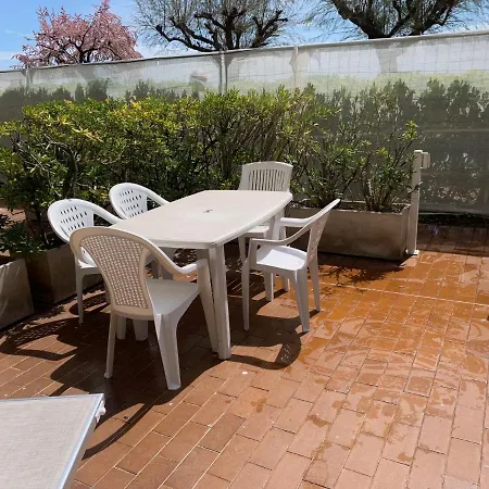 شقة Condominio Penelope 101 ليدو دي يسولو